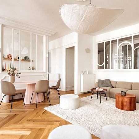 Beige Hospitalite - Apotheose Luxueux- 3 Chambres - Parking Prive Saint-Etienne  Extérieur photo
